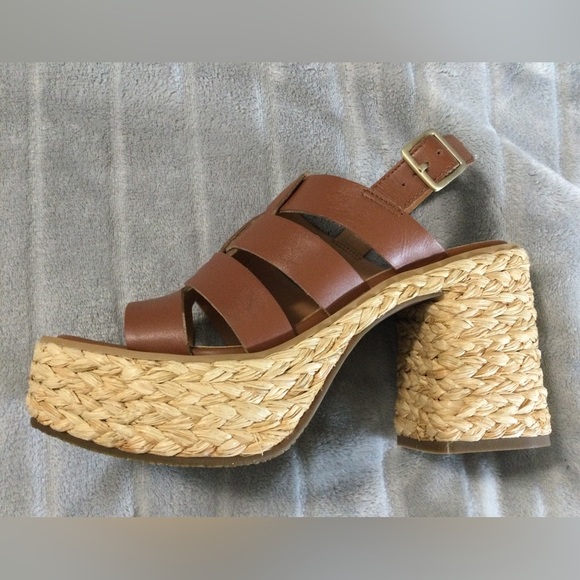 Lisa Vicky Just Strappy Platform Cognac Sandals Size 6 M - Picture 8 of 12